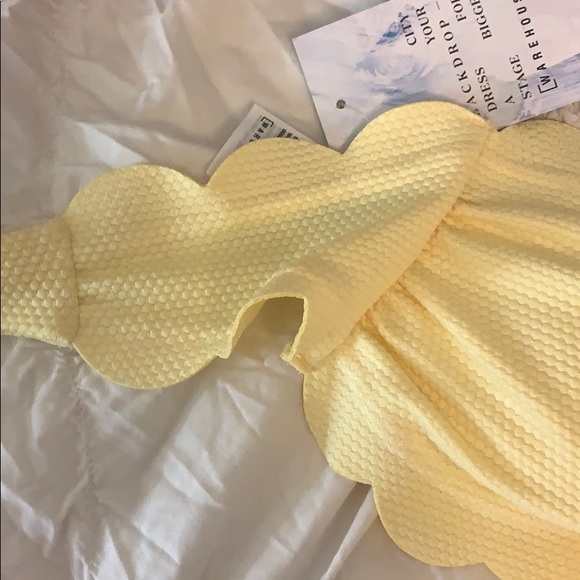SOLD NWT Pastel Yellow Bikini - Picture 3 of 4